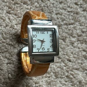 Women’s‎ vintage orange/silver bangle bracelet watch one size measurements shown